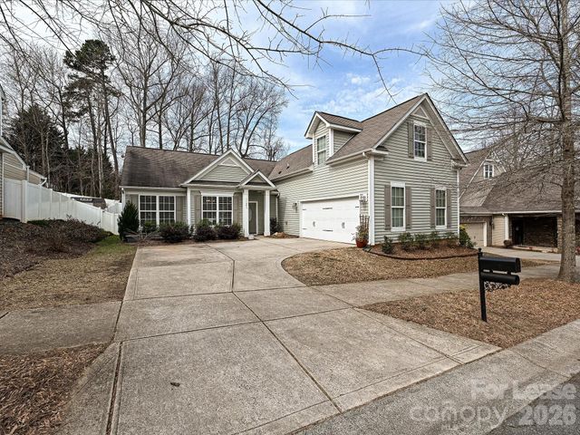 17405 Caldwell Track Drive, Huntersville, NC 28078