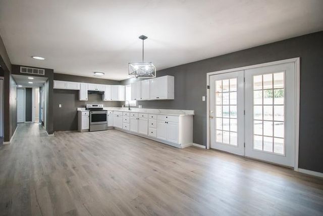 317 Van Zandt Street, San Angelo, TX 76905
