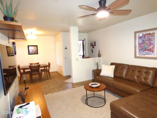 5751 N Kolb Rd Unit 5208, Tucson, AZ 85750