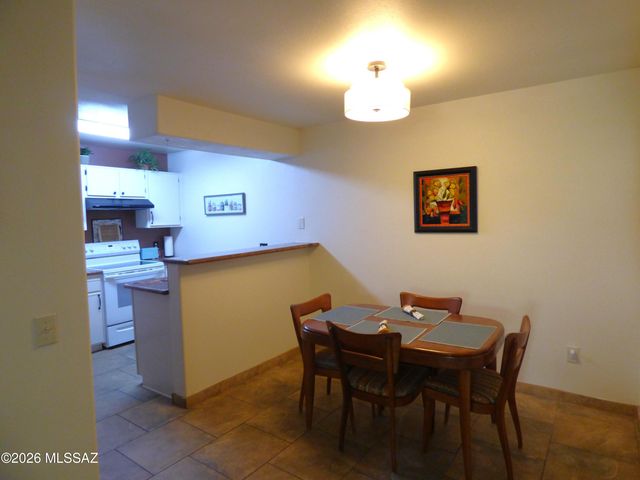 5751 N Kolb Rd Unit 5208, Tucson, AZ 85750