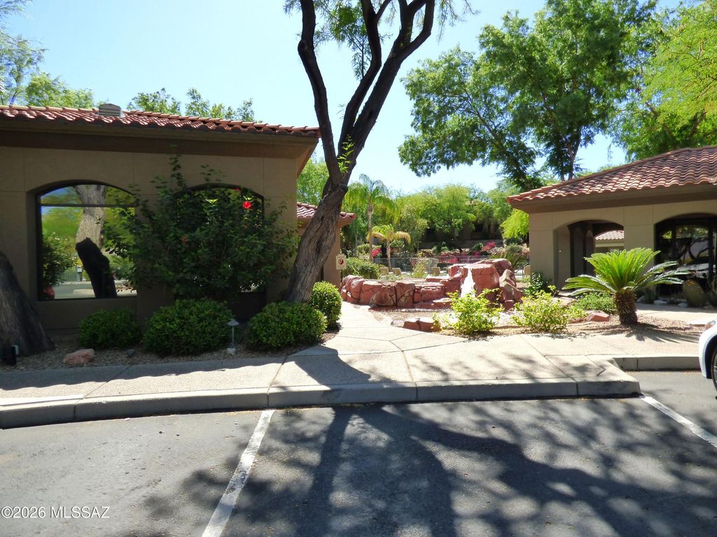 5751 N Kolb Rd Unit 5208, Tucson, AZ 85750