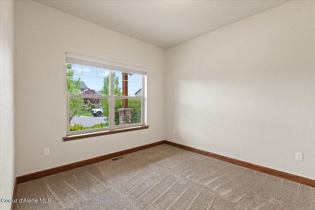 6676 N Idlewood DR, Coeur D'alene, ID 83815