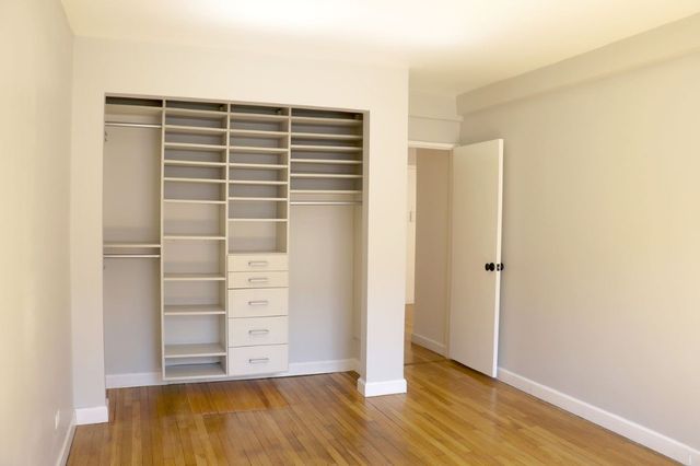 211 E 18th St Apt 2P, New York City, NY 10003