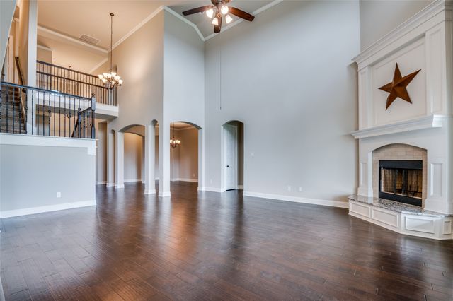 830 Cross Creek Court, Waxahachie, TX 75167