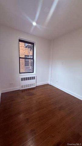 665 Thwaites Place 4N, Bronx, NY 10467