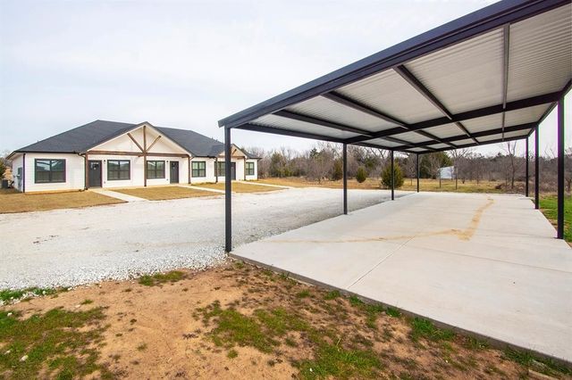 20492 US Hwy 377 A, Whitesboro, TX 76273