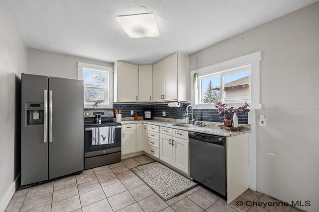 2700 AMES CT, Cheyenne, WY 82001