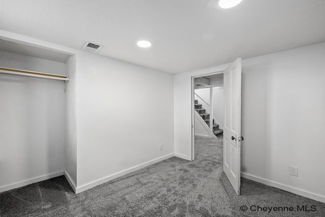 2700 AMES CT, Cheyenne, WY 82001