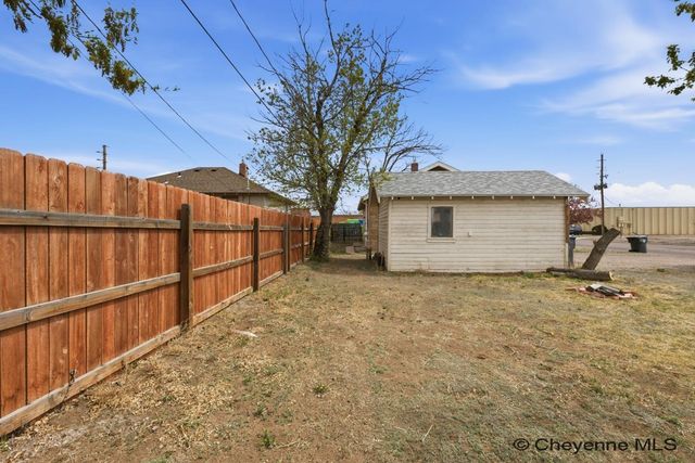 2700 AMES CT, Cheyenne, WY 82001