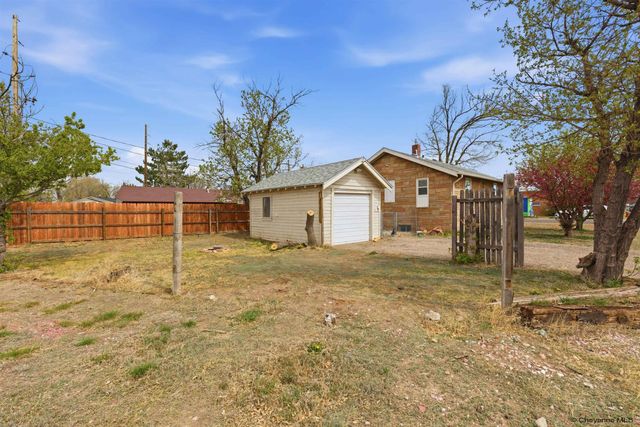 2700 AMES CT, Cheyenne, WY 82001