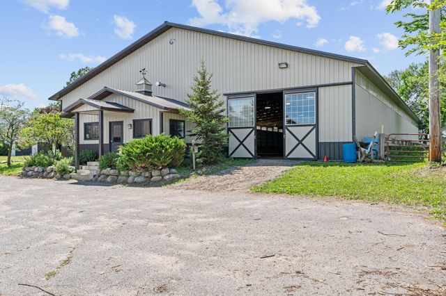 9060 County Road 26, Minnetrista, MN 55359