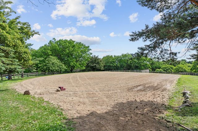 9060 County Road 26, Minnetrista, MN 55359