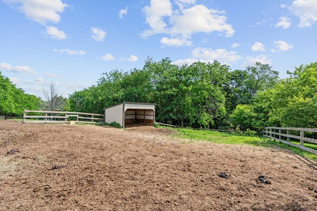9060 County Road 26, Minnetrista, MN 55359