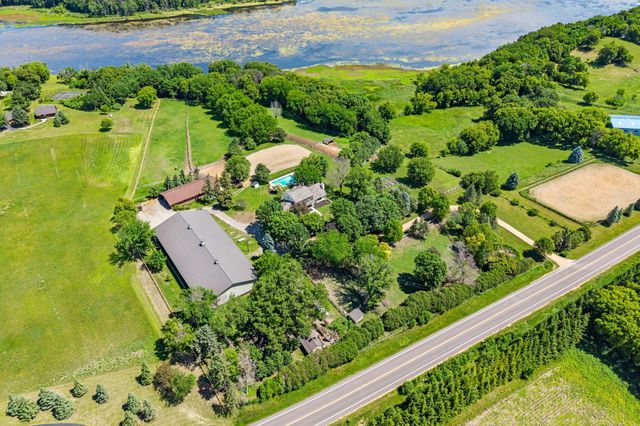 9060 County Road 26, Minnetrista, MN 55359