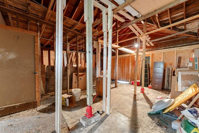 205 Loomis Hill Road, Waterbury, VT 05677