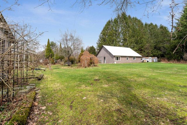205 Loomis Hill Road, Waterbury, VT 05677