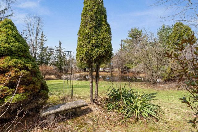 205 Loomis Hill Road, Waterbury, VT 05677