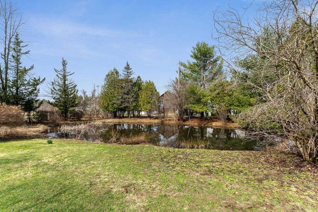 205 Loomis Hill Road, Waterbury, VT 05677