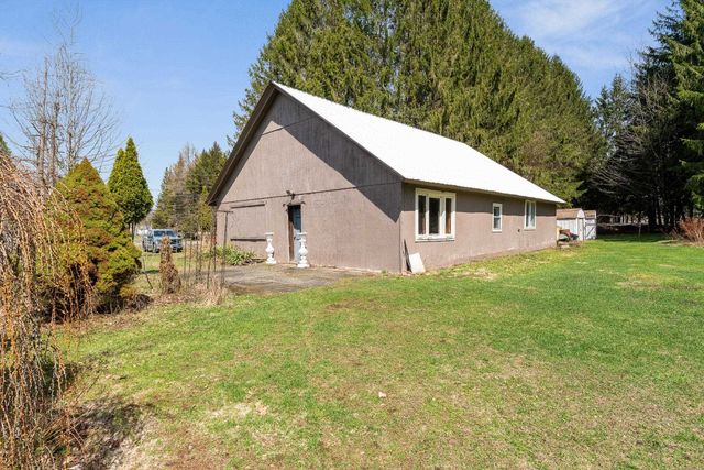 205 Loomis Hill Road, Waterbury, VT 05677