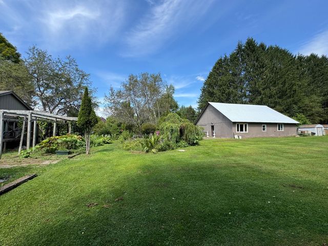 205 Loomis Hill Road, Waterbury, VT 05677