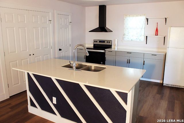 1006 DIVISION AVE, San Antonio, TX 78225