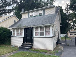37 Outlook Drive, Irondequoit, NY 14622