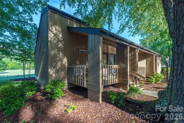 156 W Lake Drive S 1301, Lake Lure, NC 28746