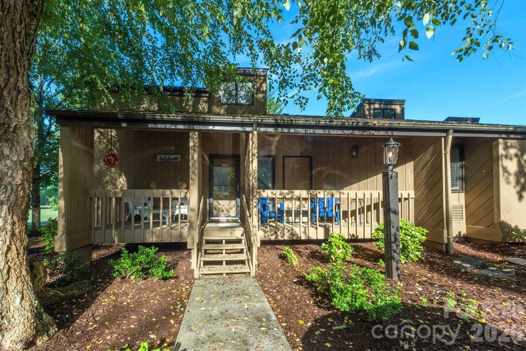 156 W Lake Drive S 1301, Lake Lure, NC 28746