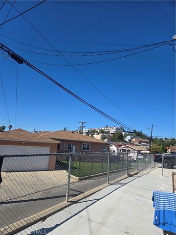 3202 Ganahl, Los Angeles, CA 90063