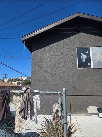 3202 Ganahl, Los Angeles, CA 90063