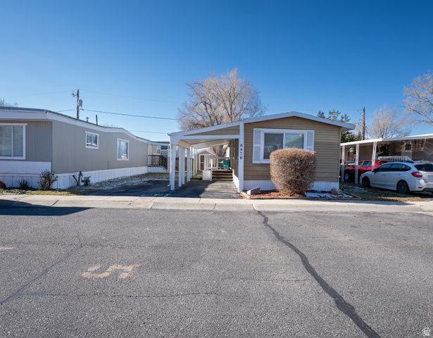 8470 S SOLAR WAY, Sandy, UT 84070