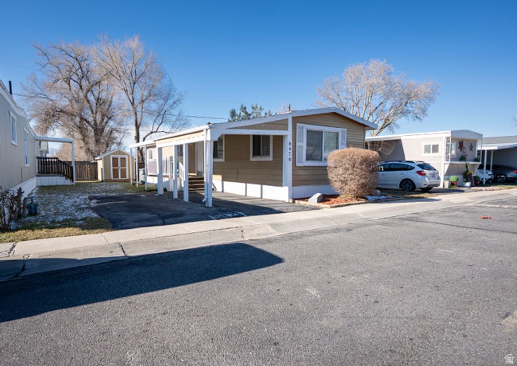 8470 S SOLAR WAY, Sandy, UT 84070
