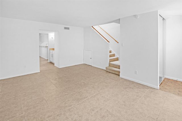 1500 Sandy Springs Road 69, Houston, TX 77042