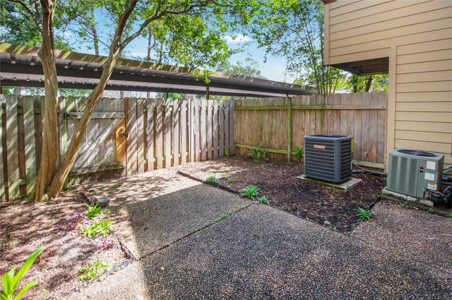 1500 Sandy Springs Road 69, Houston, TX 77042