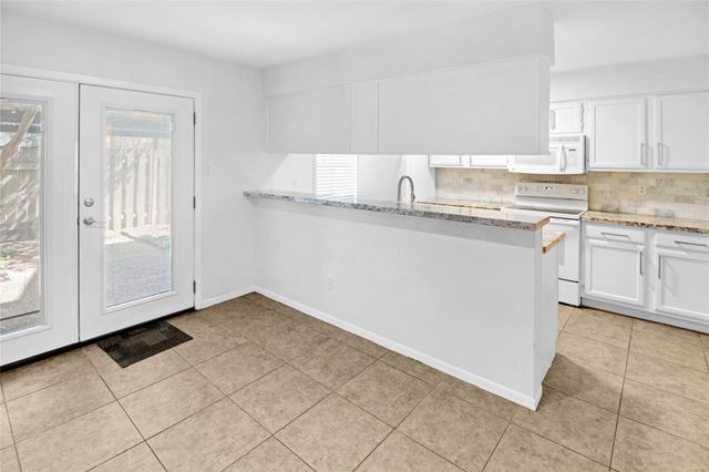 1500 Sandy Springs Road 69, Houston, TX 77042
