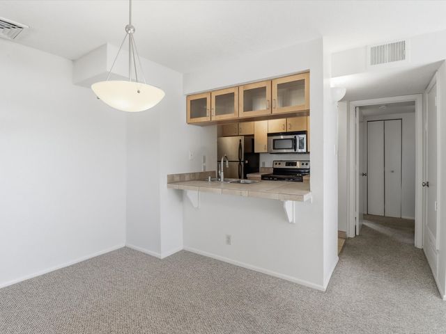 941 Calle Mejia 825, Santa Fe, NM 87501