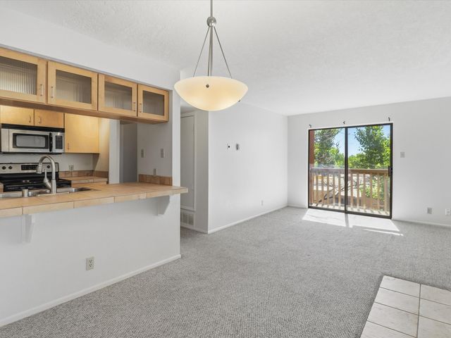 941 Calle Mejia 825, Santa Fe, NM 87501