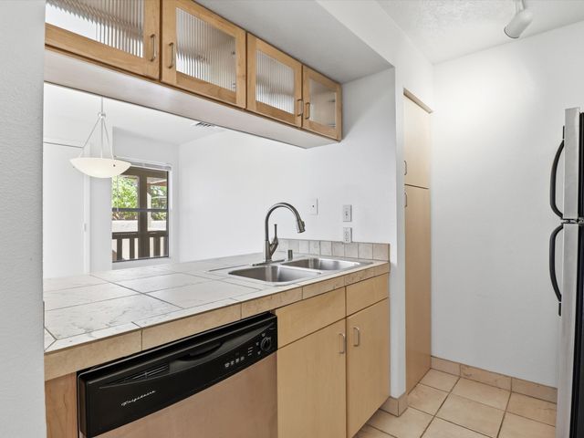 941 Calle Mejia 825, Santa Fe, NM 87501