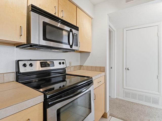 941 Calle Mejia 825, Santa Fe, NM 87501