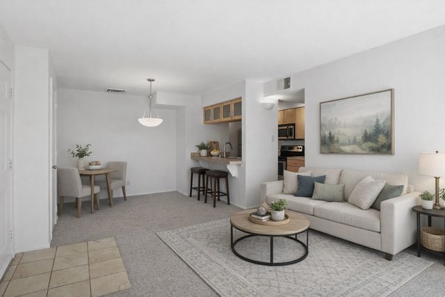 941 Calle Mejia 825, Santa Fe, NM 87501