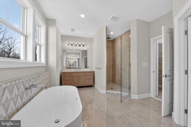 610 ECHO COVE DR, Crownsville, MD 21032