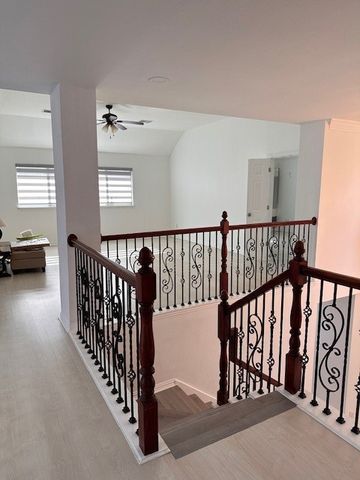 1060 Valley Vista Drive, Irving, TX 75063