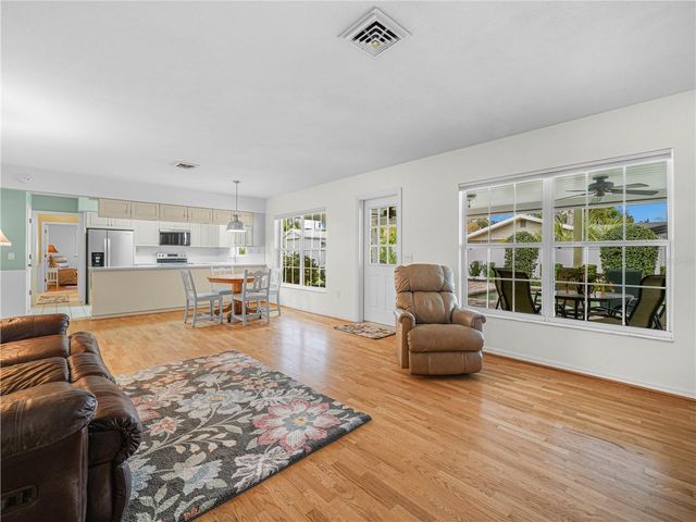 6 PEACHTREE LANE, Winter Haven, FL 33884