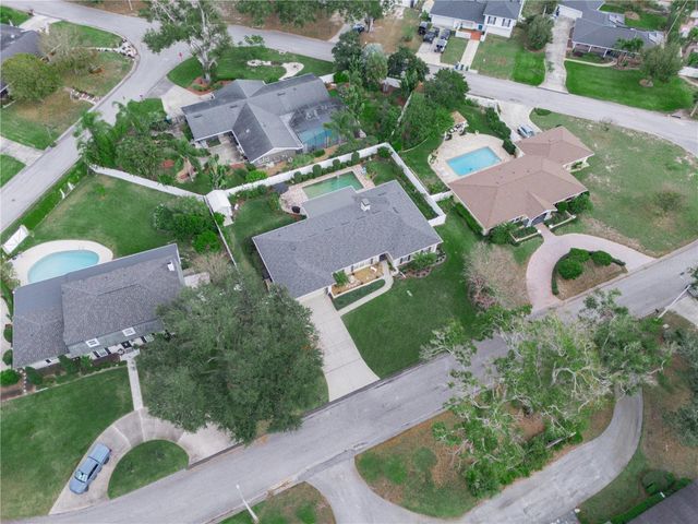 6 PEACHTREE LANE, Winter Haven, FL 33884