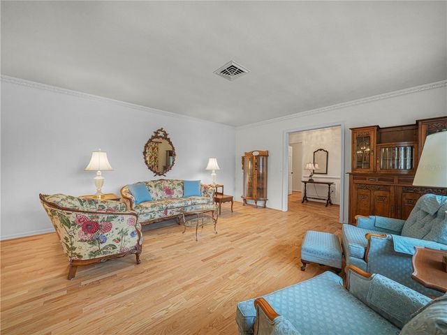 6 PEACHTREE LANE, Winter Haven, FL 33884