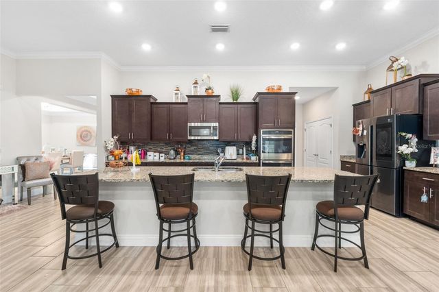 5615 SW 215TH TERRACE, Newberry, FL 32669