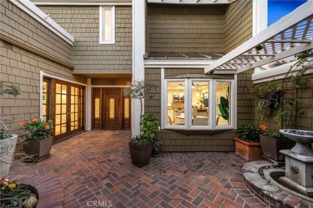 26 Canyon Ridge, Irvine, CA 92603