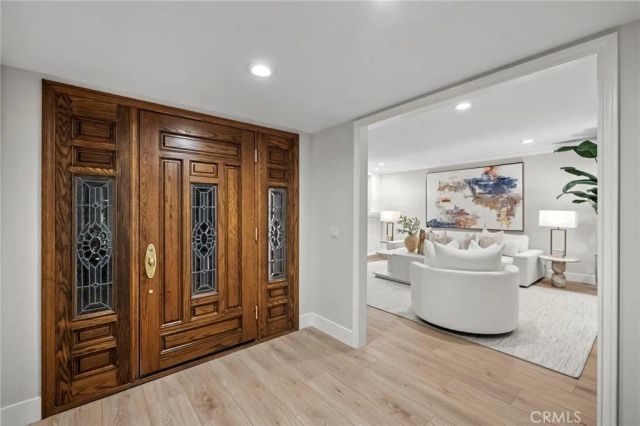 26 Canyon Ridge, Irvine, CA 92603