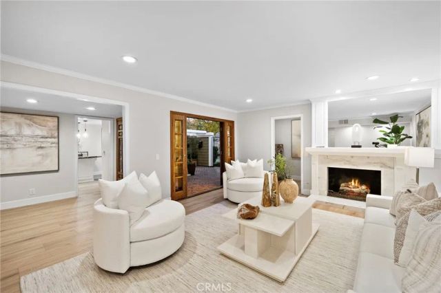 26 Canyon Ridge, Irvine, CA 92603