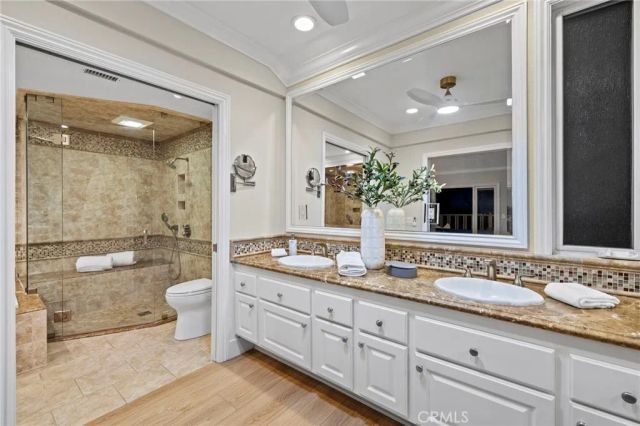 26 Canyon Ridge, Irvine, CA 92603